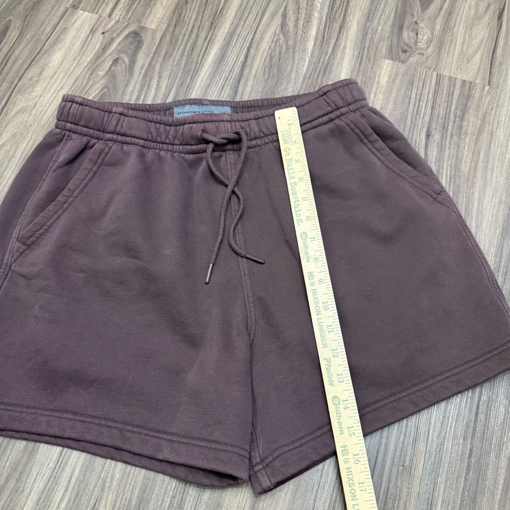Abercrombie fitch men’s size S purple ish terry fleece sweat shorts - Picture 5 of 8
